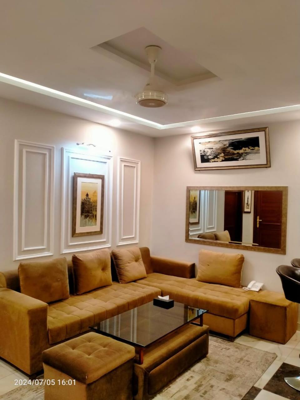 Imperial Suites Lahore Exteriör bild