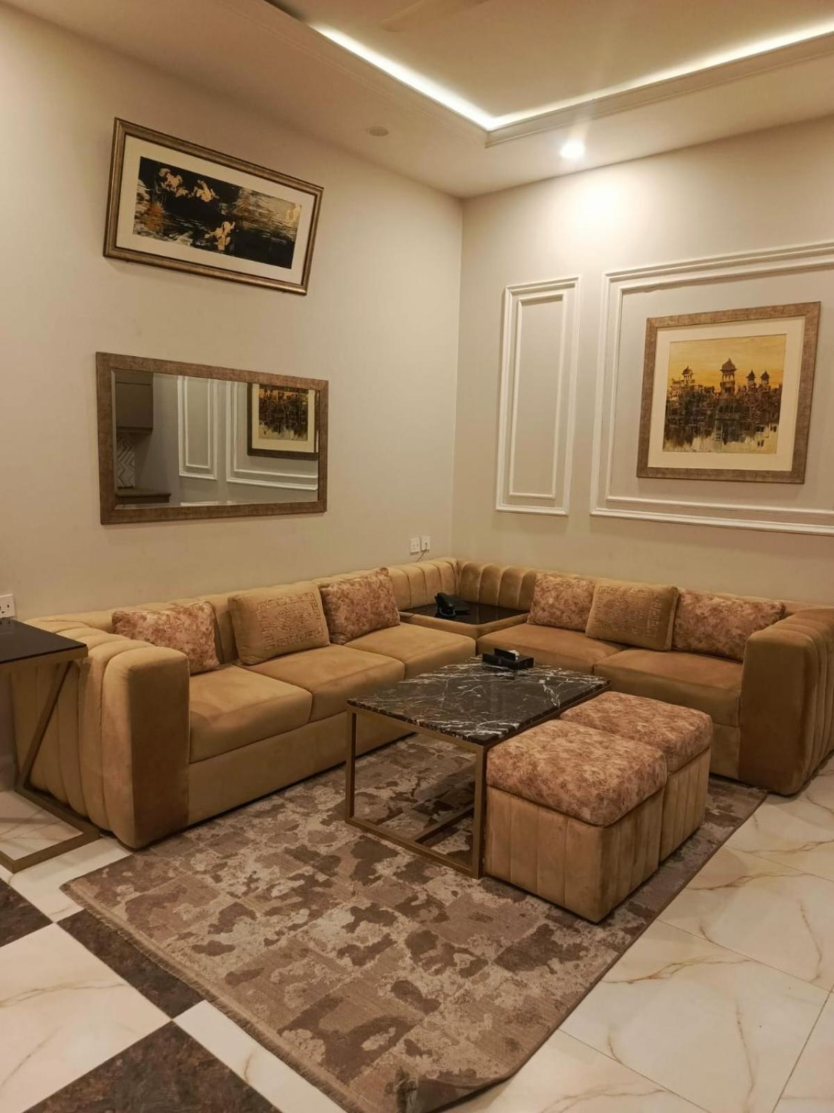 Imperial Suites Lahore Exteriör bild